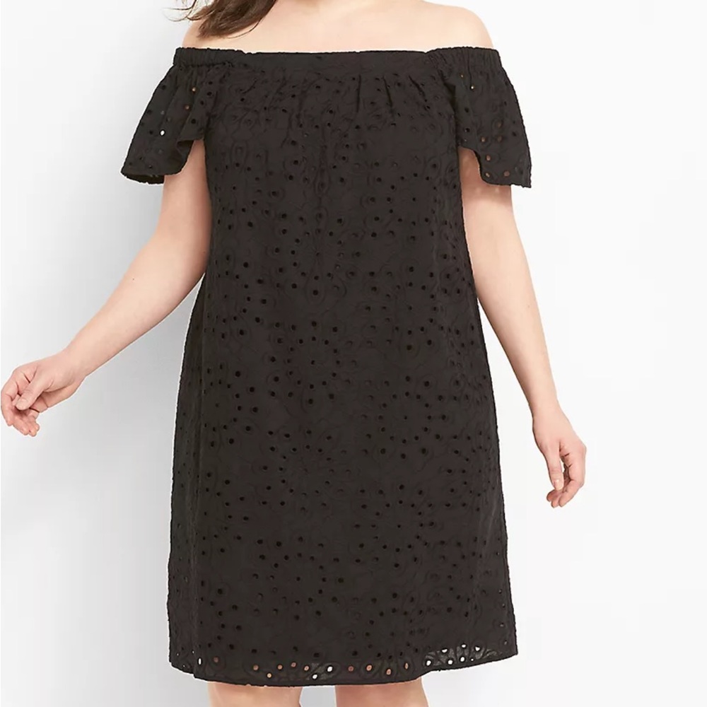 LANE BRYANT BLACK SHORT SLEEVE/OFF THE SHOULDER DRESS